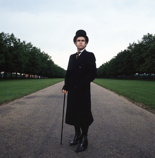 twixnmix:Elton John at Windsor Great Park for the album cover of A Single Man (1978)Photos by Terry 