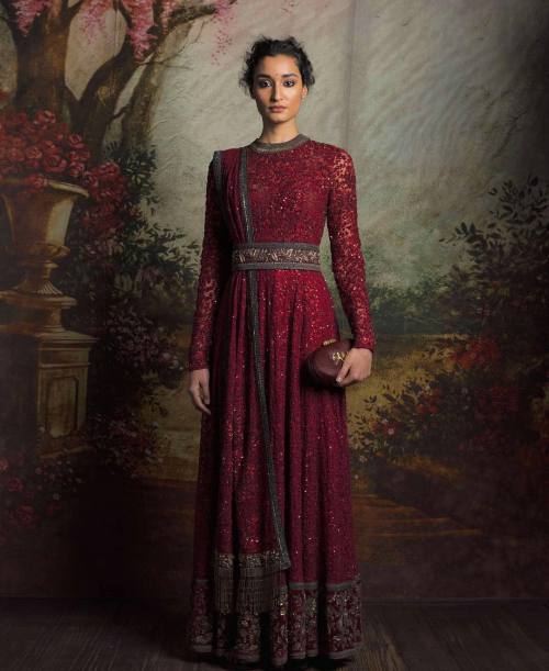 viperslang:Sabyasachi 2016.