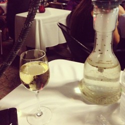 A Glass Of Wine Is All I Need To Keep Me Going :) #Wine #Hookah #Life #Tonewbeginings