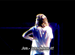 lapelosa - Harry after he fell on his ass in San Diego - 9 July...