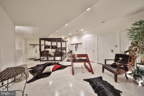 terriblerealestateagentphotos:Four bedrooms, two bathrooms, a games room, and a fully equipped medie