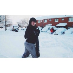 #Tbt December 2010. Snow Snow Snow! #Me #Snow #December #Throwback #Thursday #Girl