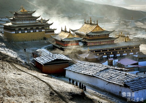 Traditional Chinese architectures via 雪花建筑