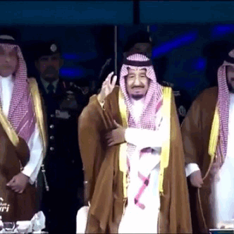 94ma: khv37:  والعب بكفك اللي ما يبي له سيوفوش تبي بالهنادي وانت يمناك سيف