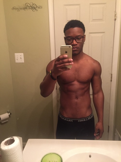 410brandon:  Blackout 😍🍫🍫🍫