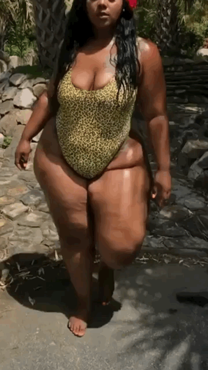 bbworship:  DivaCurves 👌🏽