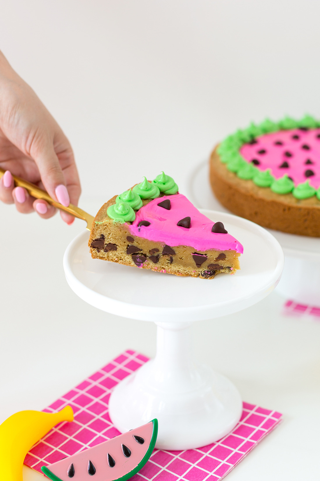 sweetoothgirl:Watermelon Cookie Cake
