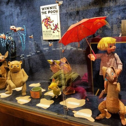 Bil Baird’s puppets for WINNIE THE POOH. 1960s. That Piglet has to be the cutest puppet ever made.