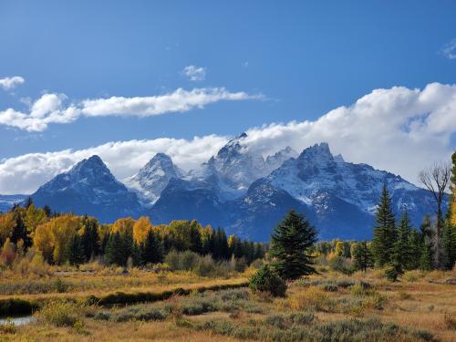 oneshotolive:  Teton Mountains WY [OC] [3442X2160]