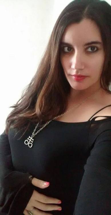 iglesiadesatan:Colgante Cruz Satánica:http://iglesiadesatan.com/  ooooo   i  am   smitten
