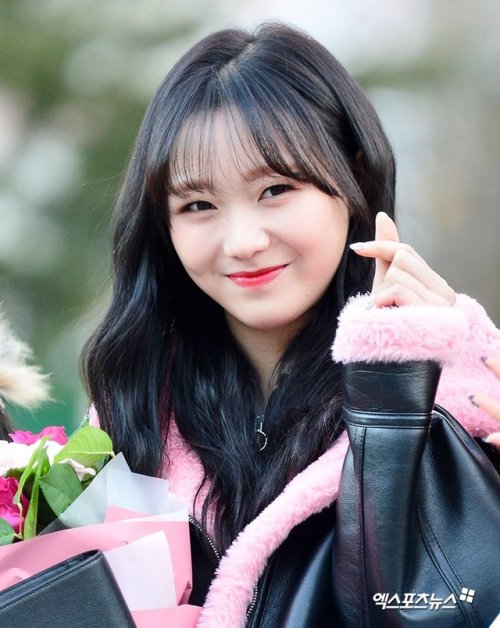 SuJeong (Lovelyz) - On the way to Music Bank Pics