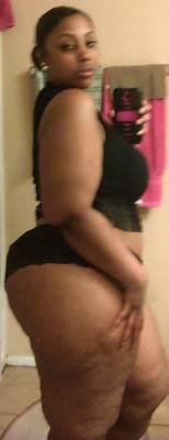 Thick women/ BBWs