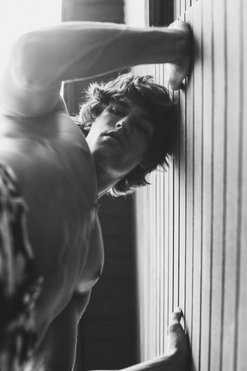 fraternityrow:    Fraternity Row | Today’s Featured Tumblr | iknowmyway​  