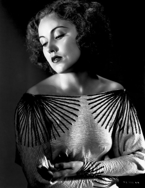 wehadfacesthen:Fay Wray, 1935