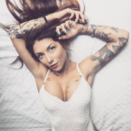 altmodelgirlcrush2: Sonya Gilli
