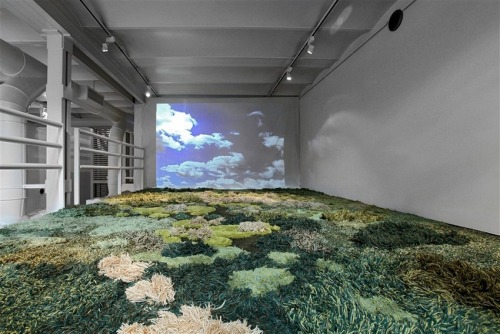 asylum-art:Alexandra Kehayoglou:Crafts Lush Grassy Carpets Inspired by the Pasturelands of Argentina InstagramThese aren’t your grandmother’s shag carpets – Alexandra Kehayoglou creates incredible rugs that look like miniature pastures and meadows.