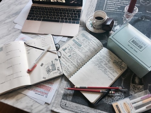 take-up-and-read:22.06.2017 // Haven’t been posting too much lately – sorry about that! 