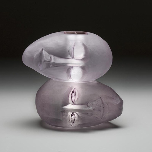 taktophoto:  Glass sculpture by Leah Wingfield and Steve Clements 