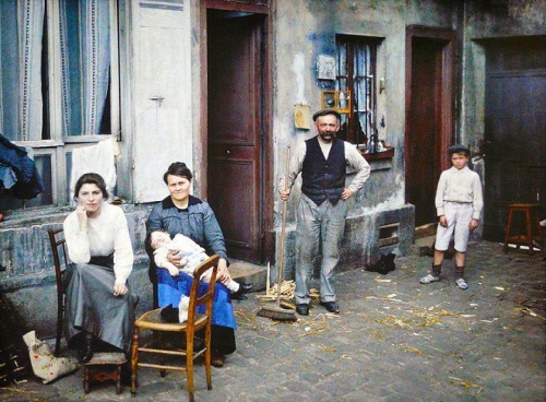mymodernmet: Photos Taken 100 Years Ago Capture Rare Look at Paris in Color