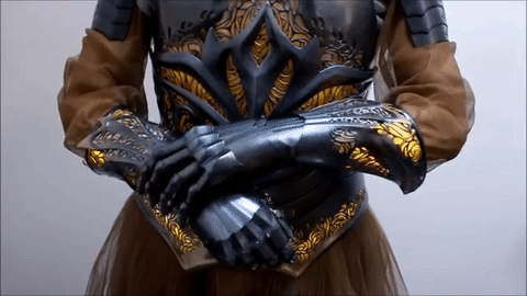 thebibliosphere:deadcatwithaflamethrower:aniseandspearmint:gif87a-com:3D-printed Sovereign Armor wit