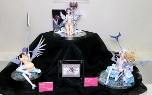 (18+) Wonder Festival 2015 [Summer] Part C1: Native I