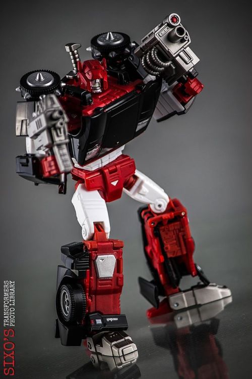 aeonmagnus:  Transformers Masterpiece Autobots.