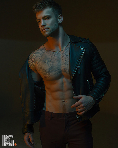 dustin mcneer