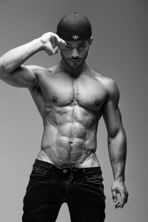 rapideyesmovement: David Ramirez by Joan Crisol