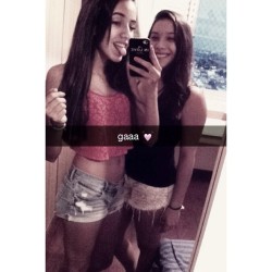 Você não morre por seus amigos, você vive por eles! te amo jubsss 👯💓 #missyou #gasparzinn #saudadesmoreno (em CMB 🏠)