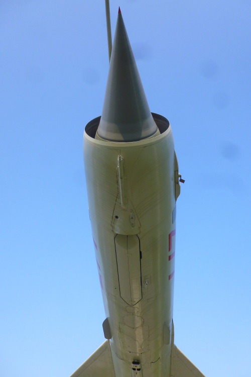 aqf56b:  Mig 21 Nessabar