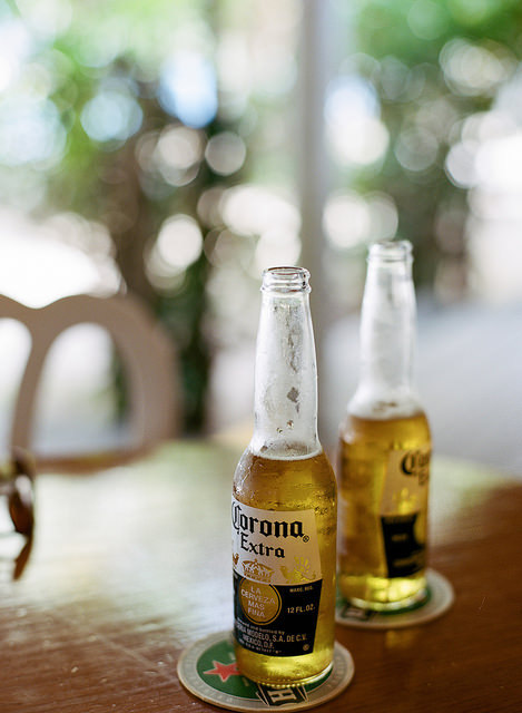 chillypepperhothothot:Couple of cold ones by JCLittle Photography on Flickr.Buonasera