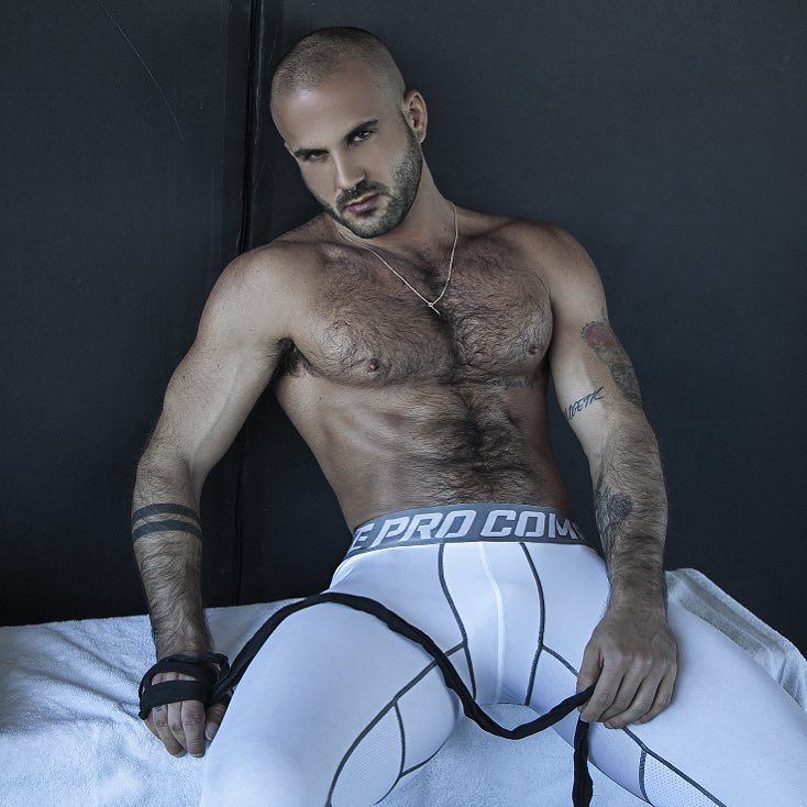 Follow my two hairy men blogs:http://sambrcln.tumblr.comhttp://hairysex.tumblr.com