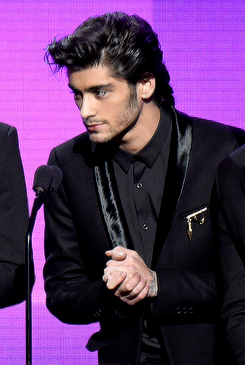 Porn keepingupwithzayn:  2014 American Music Awards photos