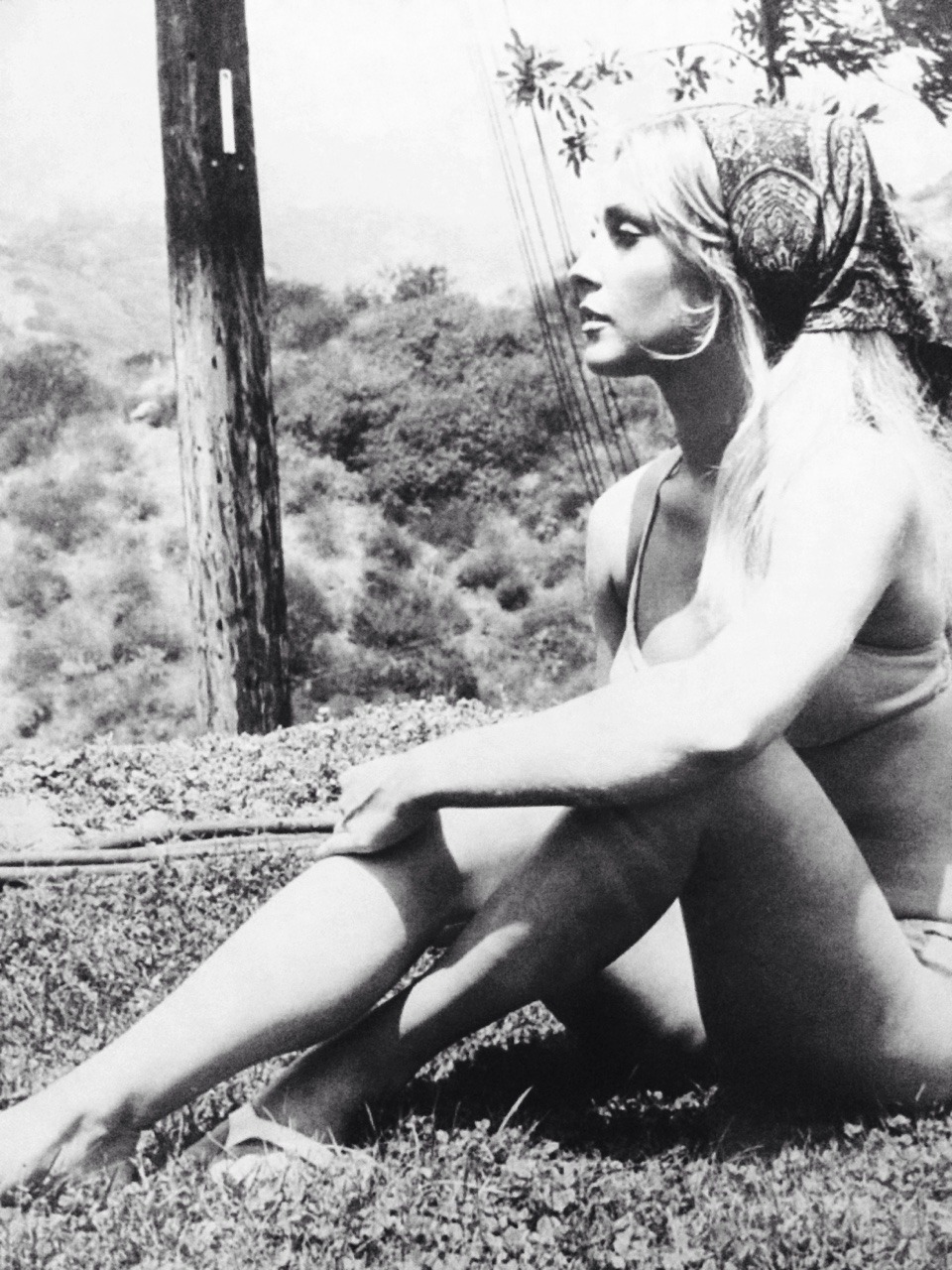 simply-sharon-tate:Sharon Tate in California