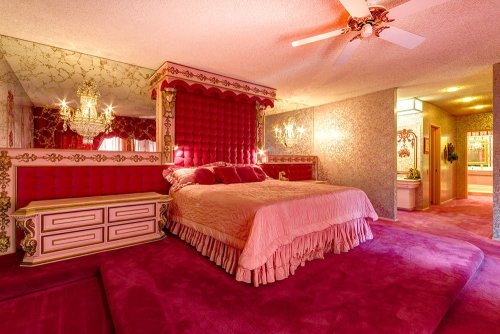 fuckyeahvintage-retro: 1969 Bedroom (via)