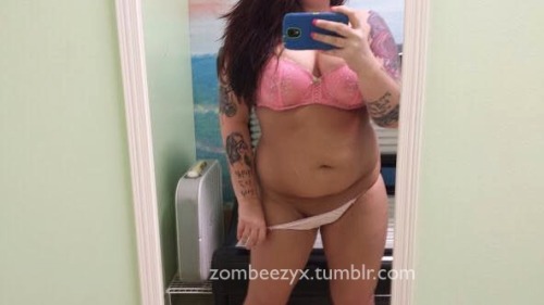 zombeezyx:  And more throwbacks!  Zombeezyx.tumblr.com