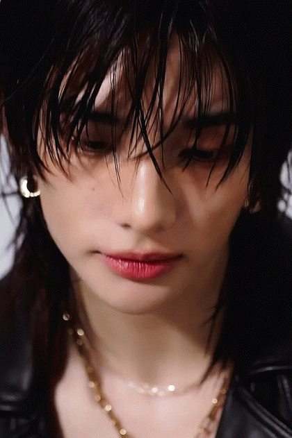 HYUNJIN For CARTIER & ESQUIRE KOREA