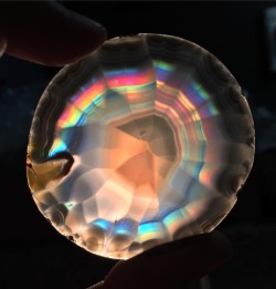 bijoux-et-mineraux:  Iris Agate - Brazil