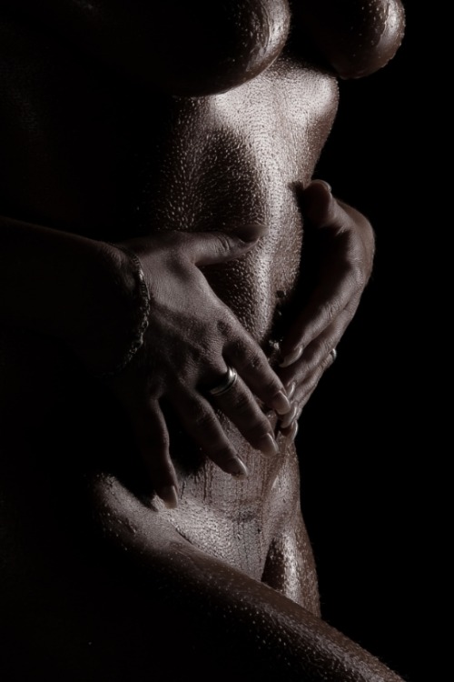 mindfvcking:  I Just Wanna Make You Sweat… | Photographer