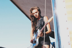 defxnd-pop-punk:  PVRIS // Warped Tour 2014 Mansfield,