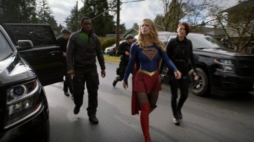 supergirlfansworld:Update Gallery Screen captures Supergirl 3.13 - Both Sides NowMore