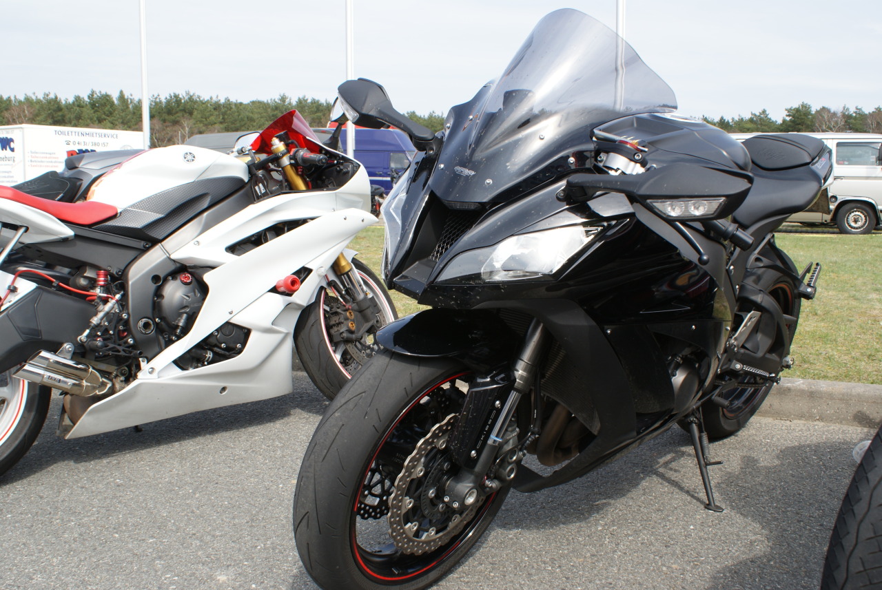 motorcyclesandmoregermany:  I LOVE KAWASAKI!!! 