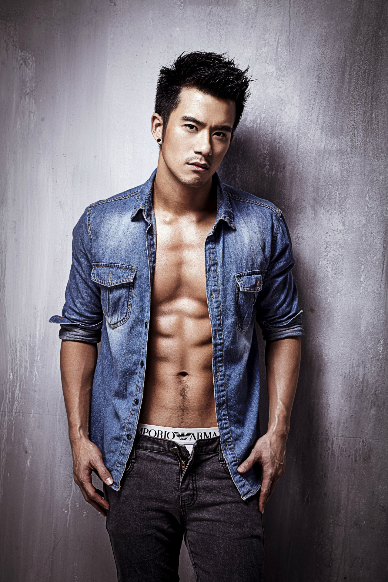 vernonlqchan:  Taiwan sexy famous actor JR!