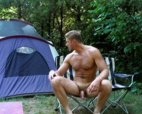 straightrealmen:  Real naked men camping