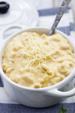 do-not-touch-my-food:  Slow Cooker Mac and