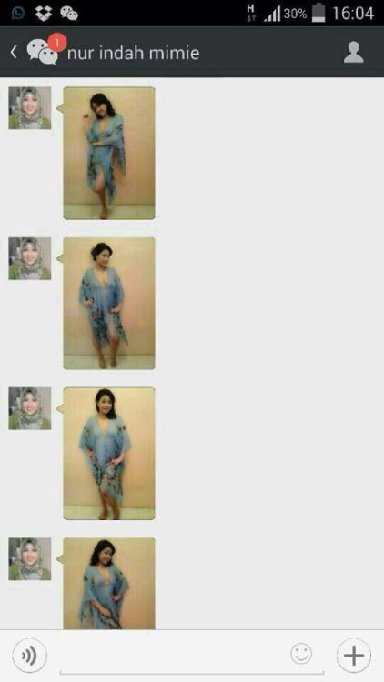 abgjebat:  pepek369:  hizami85:  malayslut:  dedaun:  WeChat ni terbaik la  see..malay hidden slut  Hai  nak id wechet dia   ejas id wechat..