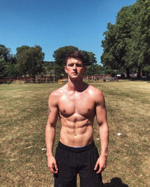Come check 20+ categories through the tags on gaysexyness.tumblr.com !