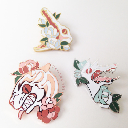 Finally took some photos of my predator &amp; prey enamel pins! I’m really happy with how they came 