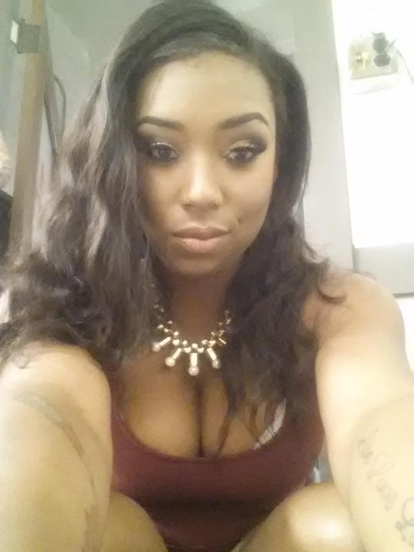 curtflirt509:  She is beautiful!! I would love to taste!!