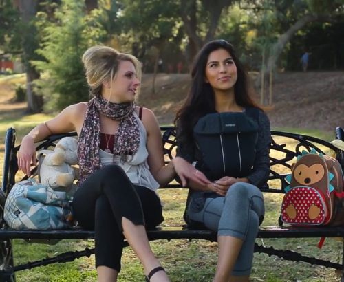Find out what Alex and Sarah are day dreaming about 👩🏼👩🏽💭 #Yourmother  Link in bio! ❤️😘 Thank you for ur support! @awestruck x @ilanahaley by nattcity